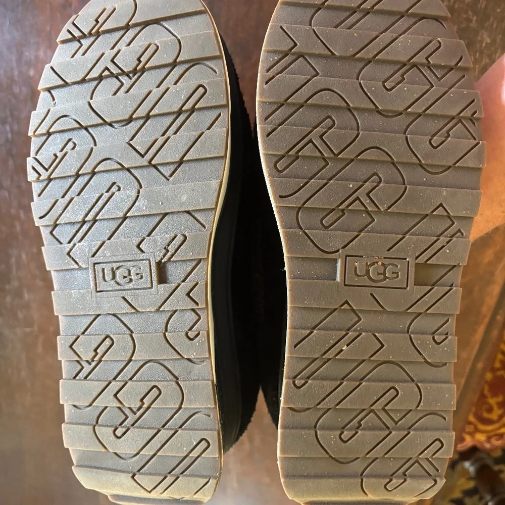 UGG MARIN SLIP ON PLATFORM SNEAKER BLACK SZ 9 - EUC - Picture 12 of 12